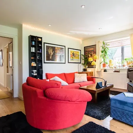 Kwatera prywatna Hampstead House Runswick Road *